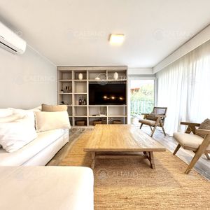 Espectacular Apartamento Duplex De Tres Dormitorios En Venta En Barrio Golf
