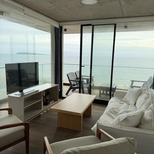 Apartamento Frente A La Playa Mansa, Parada 23