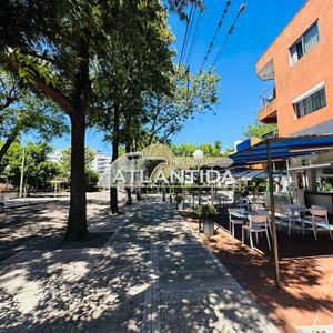Venta De Apartamento En Pleno Centro De Atlántida, Con Balcón, 2 Dormitorios, 1 Baño. Inm Atántida.