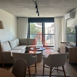 Pocitos Venta Apartamento 2 Dormitorios -  Con Renta