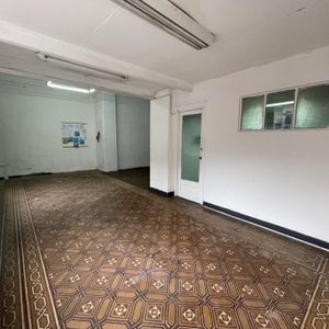 Amplio Local Comercial Excelente Zona