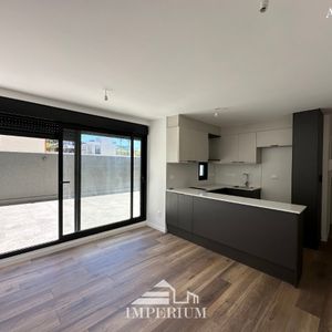 Venta De Apto A Estrenar De Un Dormitorio En Pocitos Con Patio