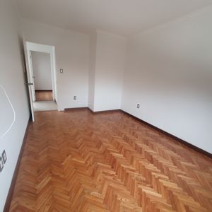 Alquiler Casa Ph Bajos, Un Dormitorio, Parque Batlle