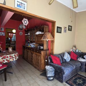 Casa En Venta 3 Dormitorios En Campichuelo Y Luis Battle Berres