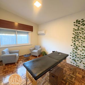 Alquila Oficina / Consultorio / Escritorio En Carrasco Límite Punta Gorda