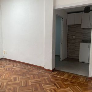Venta Apartamento 1 Dormitorio En La Blanqueada, Tres Cruces