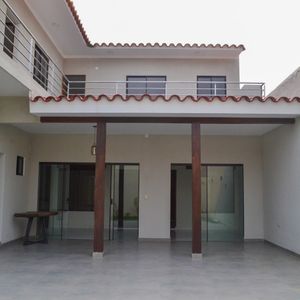 Casa Comercial En Venta 