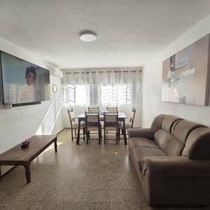 Traspaso De Venta – Apartamento De 3 Dormitorios En Complejo Euskalerría 70