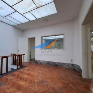 Alquiler Casa De Altos 6 Ambientes En El Centro! Para Uso Comercial. Ideal Oficinas Y Empresas!