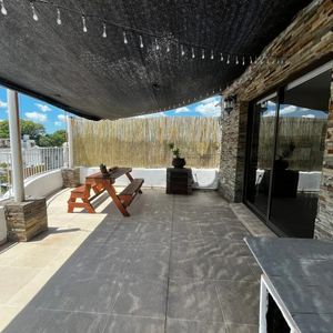 Viví En Las Alturas De La Teja: Terraza Privada Y Vistas Impresionantes, ¡oportunidad única!