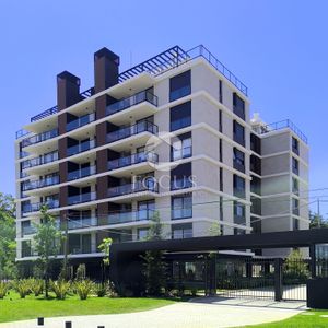 Venta Apartamento Penthouse 3 Dormitorios, 2 Baños Y Gran Terraza Con Parrillero En Barra Carrasco