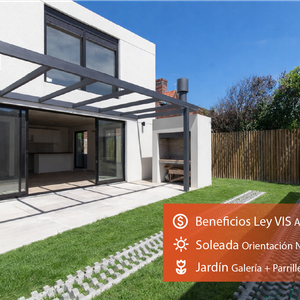 Venta Casa A Estrenar En Barra Carrasco 3 Dormitorios - A 1 Cuadra Rambla - Soleada! Orientación Norte - Jardín Parrillero - Cochera