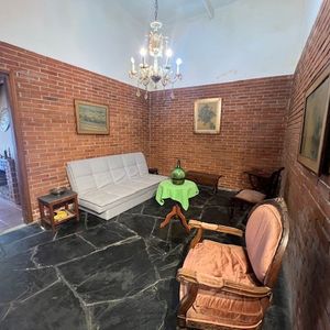 Venta De Casa Padrón único En Parque Rodó.  Gran Potencial!