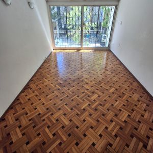 Venta/apartamento/pocitos/3dorm./2baños/balcon/frente