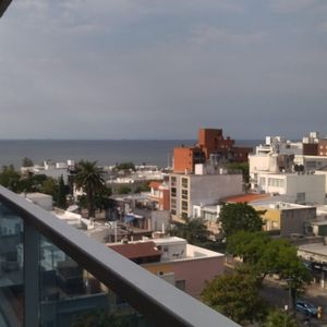 Diamantis Plaza Se Alquila Con Muebles
