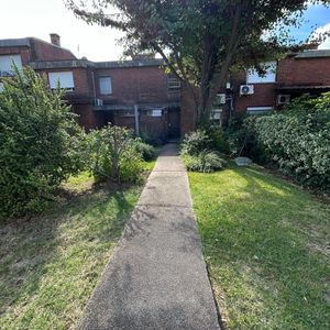 Venta Casa 3 Dormitorios En Complejo Cerrado
