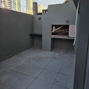 Espectacular Apartamento Próximo A Montevideo Shopping, En Planta Baja De Un Dormitorio Con Patio Con Parrillero De Uso Exclusivo