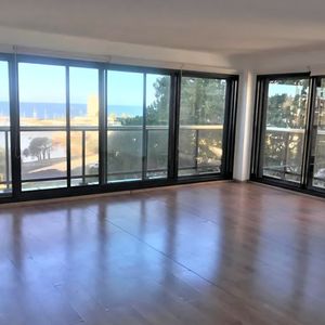 Exclusivo Apartamento De Lujo En Torres Del Puerto: 4 Dormitorios, 3 Baños, Amplias Terrazas Con Vistas Al Puertito Del Buceo, Garage Y Amenities Premium.
