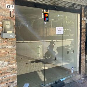 Gran Oportunidad! Local Enfrente A Tres Cruces