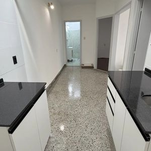 Apartamento Dos Dormitorios En Buceo Con Cocina Nueva.