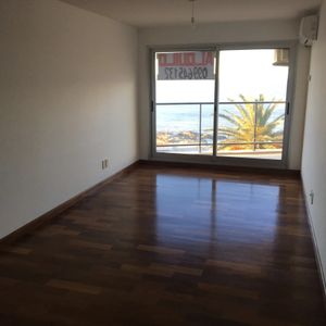 Alquiler | Apartamento Frente A La Rambla De Malvin