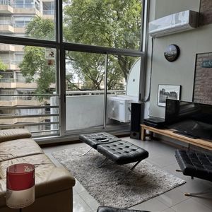 Alquiler Loft Amueblado En Punta Carretas, 1 Dormitorio, Al Frente, Diseño Indutrial, Garaje