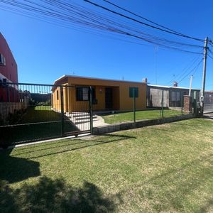 A 2 Cuadras Del Centro De Punta De Rieles Y De Cno Maldonado