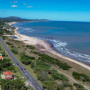 Se Vende Hermoso Terreno En Balneario Bella Vista