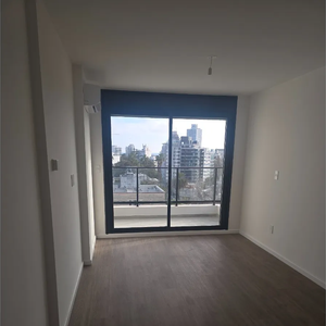 Venta, Piso Alto, 2 Dormitorios A Estrenar