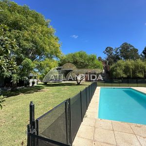 Alquiler Anual De Chacra Exclusiva, 2 Casas, Piscina, Barbacoa, 4 Dorm, 3 Baños. Inm Atlántida.