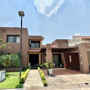 Zonz Norte Cond, La Hacienda 1 Casa En Alquiler 