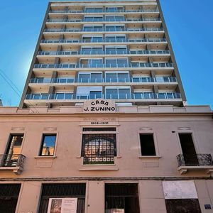 Exclusivo Monoambiente Con Terraza Privada En El Corazón De Cordón.