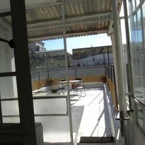 Alquiler | Apartamento Luminoso Y Con Gran Terraza Propia En El Corazón De Ciudad Vieja