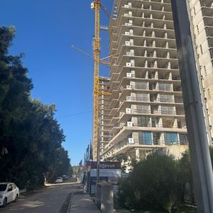 Apartamento 3 Dormitorios + Terraza. Lago Calcagno.