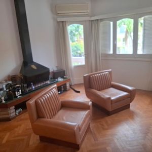 Venta Casa En Pocitos A 1 De Rambla  L.a. Herrera, 4 Dormitorios