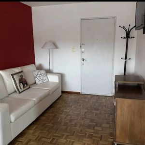 Exquisito Apartamento Amueblado De 2 Dormitorios: Lujo Y Confort A Pasos Del Parque Batlle