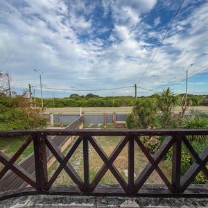 Se Vende Casa Frente Al Mar En Solymar, 3 Dorm, Vista Unica Y Parrillero