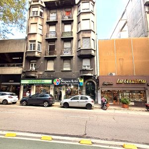Hermoso Apartamento Junto Plaza Del Entrevero