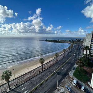 Alquilo Monoambiente En La Rambla De Pocitos