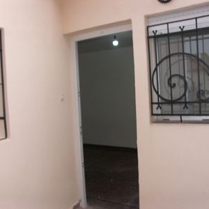 Alicia Goyena, Independiente, Muy Luminoso Con Patio