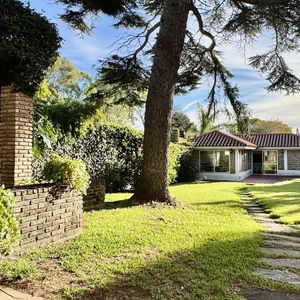 Casa En Venta Punta Gorda 410m2 6 Dormitorios Gran Fondo Y Barbacoa