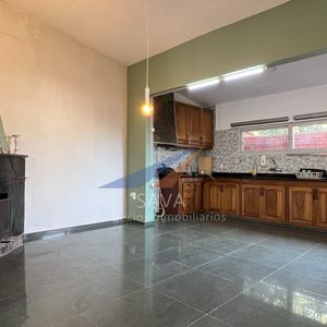 Alquiler Oficina 3 Ambientes En Carrasco Norte! Cochera Incluida