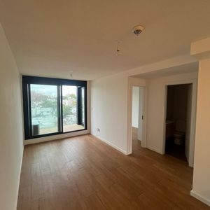 Apartamento De 2 Dormitorios Con Excelente Luz Natural Y Amenities