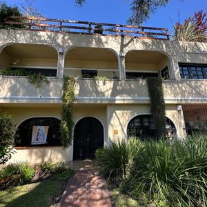 Venta Casa De 4 Dormitorios En Carrasco Sur
