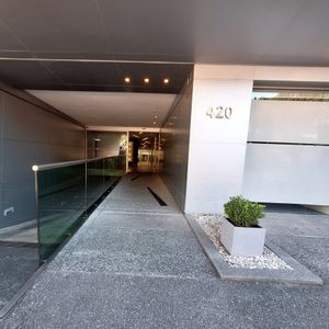 Alquiler De Oficina, Punta Carreta, Cerca Del Campus De Golf.