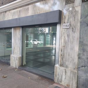 Alquilo Local Comercial En Calle San José Casi Zelmar Michelini