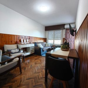 Venta Casa 2 Dormitorios A Metros De Antel Arena