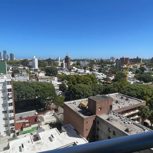 Apto En More Buceo, Comodidades Extras Y Piso Alto! único