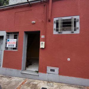 Casa 2 Dormitorios , Calle Santa Lucia