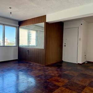 Alquiler Apartamento 3 Dormitorios Con Cochera En Pocitos (zona Mvd Shopping, Wtc)